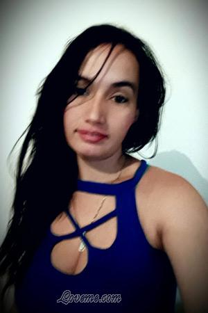 176025 - Laura Age: 39 - Colombia