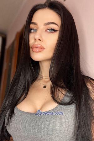 199951 - Aleksandra Age: 26 - Russia