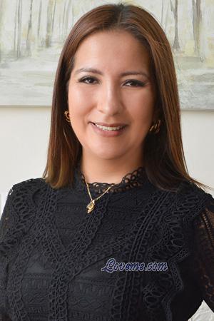 226416 - Fernanda Age: 35 - Peru