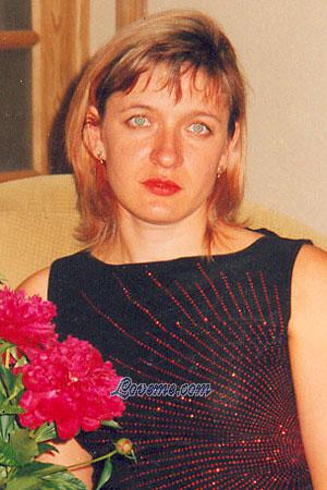 63982 - Natalia Age: 39 - Russia