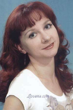 71109 - Svetlana Age: 34 - Russia