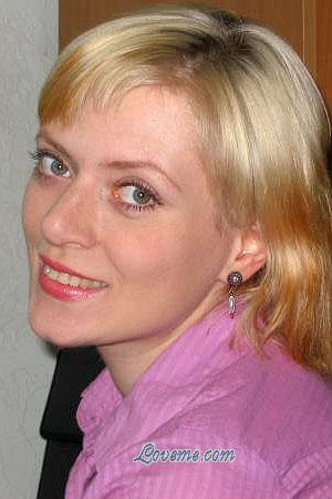 79800 - Olga Age: 32 - Russia